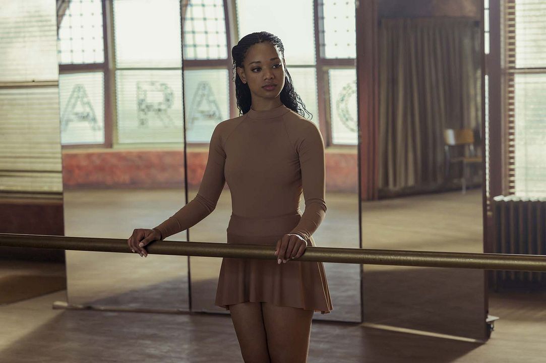 Tiny Pretty Things : Photo Kylie Jefferson