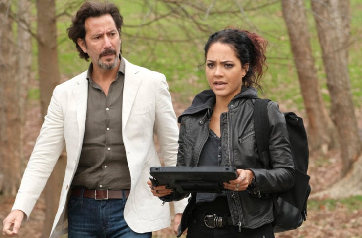 MacGyver (2016) : Photo Tristin Mays, Henry Ian Cusick