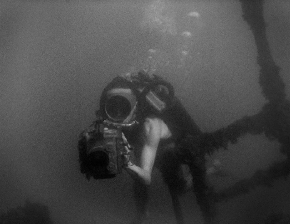 Becoming Cousteau : Photo