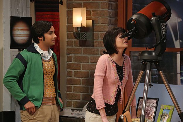 The Big Bang Theory : Photo Kunal Nayyar, Kate Micucci