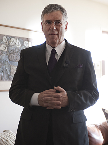 Ray Donovan : Photo Elliott Gould