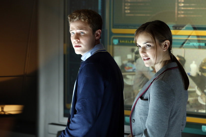 Marvel : Les Agents du S.H.I.E.L.D. : Photo Iain De Caestecker, Elizabeth Henstridge