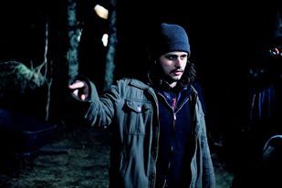 Almost Human : Photo