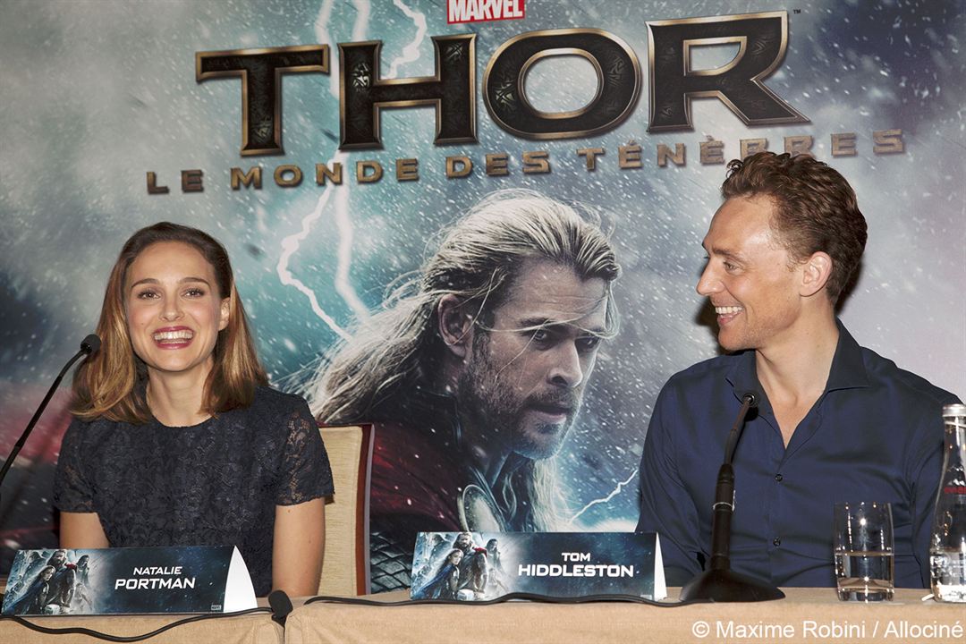 Thor : Le Monde des ténèbres : Photo promotionnelle Natalie Portman, Tom Hiddleston