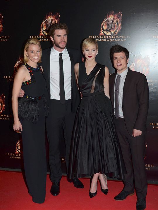 Hunger Games - L'embrasement : Photo promotionnelle Josh Hutcherson, Jennifer Lawrence, Liam Hemsworth, Elizabeth Banks