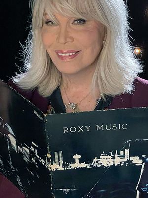 Queen Lear : les vies d'Amanda Lear : Affiche