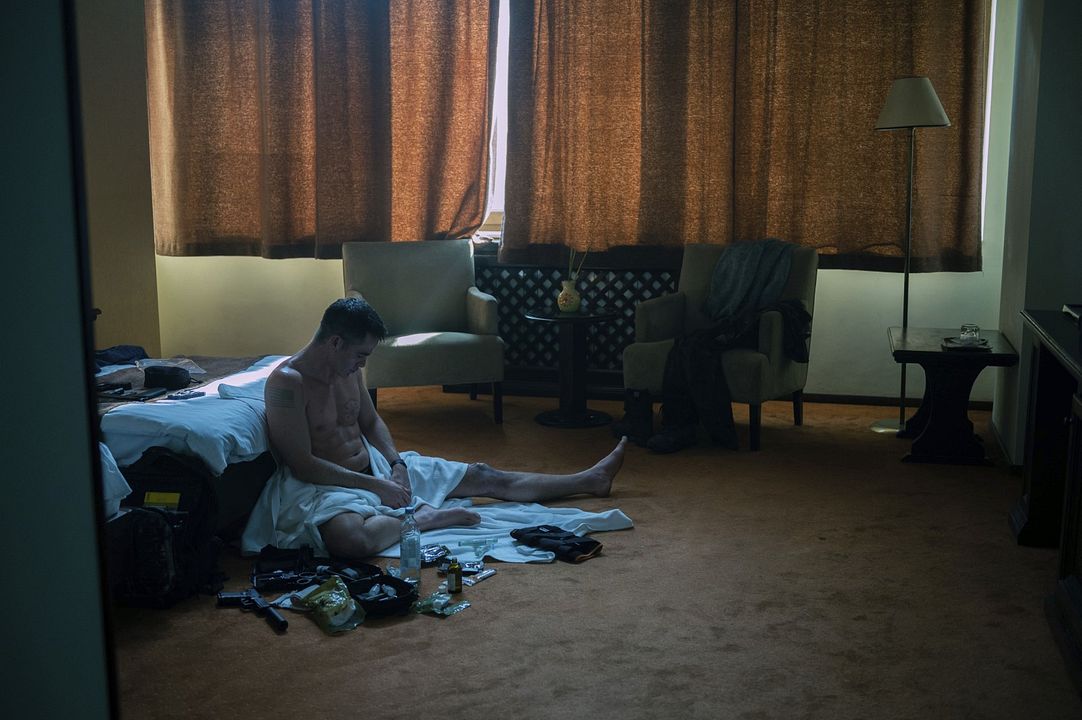 The Contractor : Photo Chris Pine