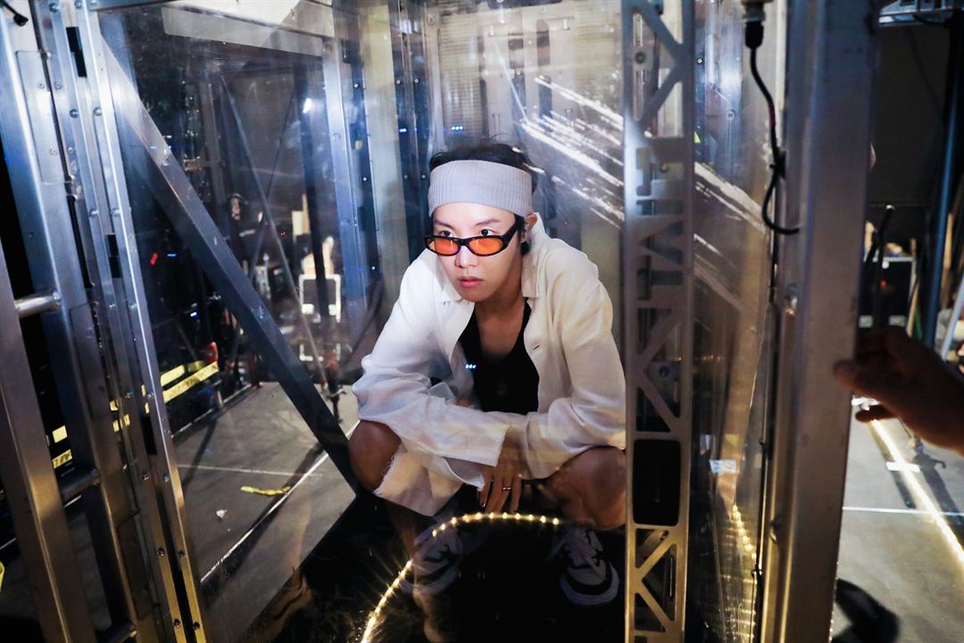 j-hope IN THE BOX : Photo