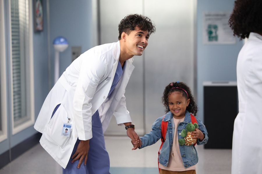 Grey's Anatomy : Photo Niko Terho, Janai Kaylani