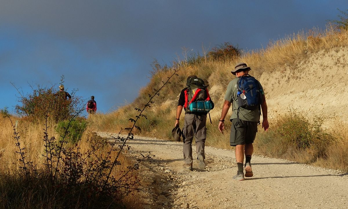 Altaïr Conférences - L’âge de la marche : En route vers Compostelle : Photo