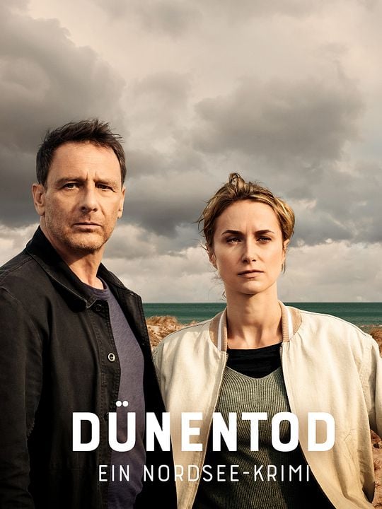 Seaside Crimes : Jeu trompeur : Affiche