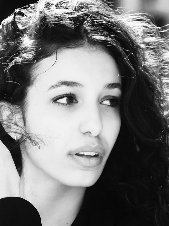 Affiche Emma Boulanouar