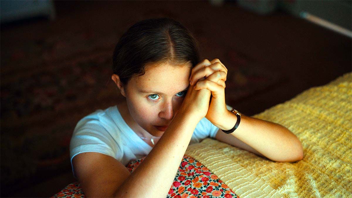 The Starling Girl : Photo