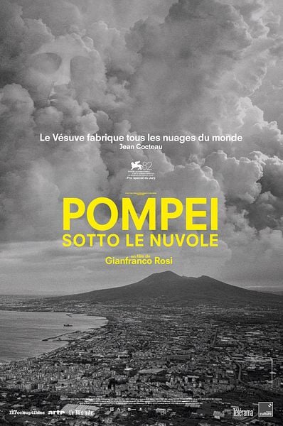 Pompei, sotto le nuvole