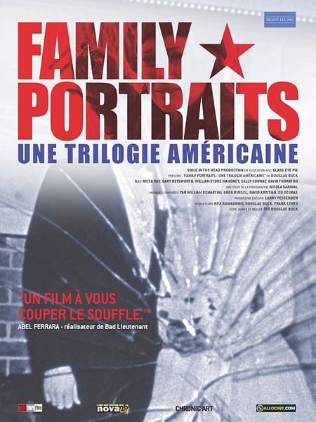 Affiche du film Family Portraits