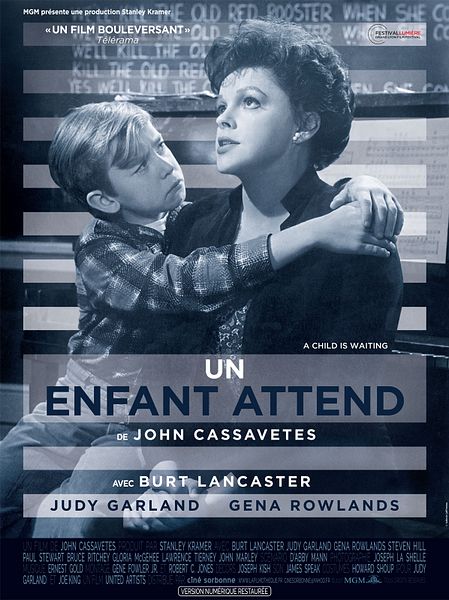 Affiche du film Un enfant attend