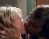 "C'est beau l'amour" - Joy McNally (Cameron Diaz) et Jack Fuller (Ashton Kutcher) jouent au couple idéal...
