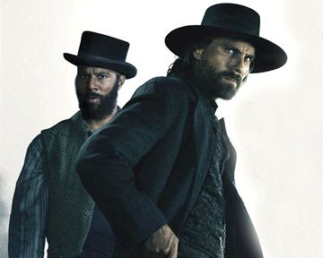 "Spartacus" et "Downton Abbey" renouvelées  ;  La saison 4 de "Sons Of Anarchy" prolongée  ;  Wilmer Valderrama en guest dans "Suburgatory"  ;  Eric Durance, épouse de Michael Shanks pour "Saving Hope"  ;  On répond à vos questions : "True Blood", Kal Penn.  ;  La bande; annonce de la nouvelle série d'USA Network, "Common Law"  ;  "Hell On Wheels", le retour du western ?  ;  Rencontre avec Arthur Benzaquen, le héros de "Zak".