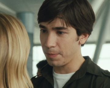 Trop loin pour toi Bande-annonce