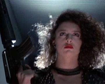 Le film de la semaine : "Terminator Lady"; L'extrait en plus; Rubrique "Terminator et à travers"; L'extrait en trop : "Alien 3000"; La suite sur www.nanarland.com