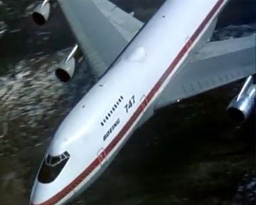 Turbulences en plein vol Trailer
