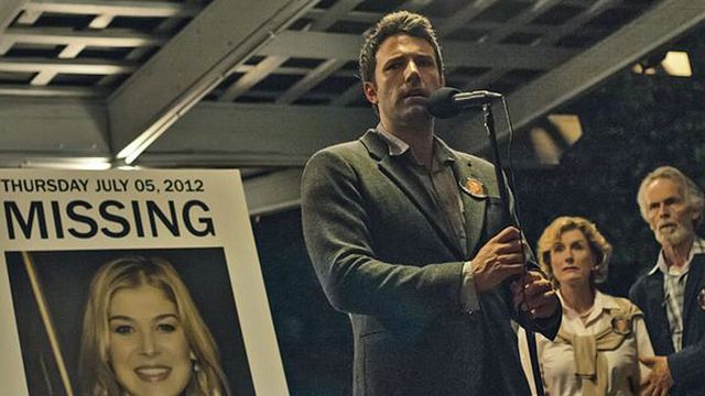 "Je n'ai pas tué ma femme !!! Alors comment expliquez-vous ces empreintes, M. Dufresne ?"