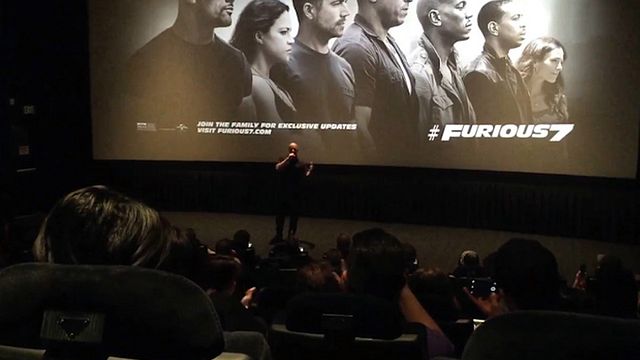A la première projection californienne du film évènement, Vin Diesel évoque la mémoire de son "frère" Paul Walker.