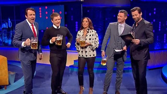 Les trois comédiens reprennent la chanson mythique du dessin animé des studios Disney au Jonathan Ross Show.