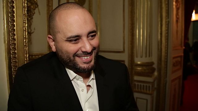 Comment passer après Florence Foresti ? Reconnaissant que l'humoriste a "dynamité" la soirée des César en 2016, le nouveau maitre de cérémonie se confie sur ses intentions. "J'aime bien l'idée d'éclectisme, de faire venir des disciplines qu'on a pas l'habitude de voir..."