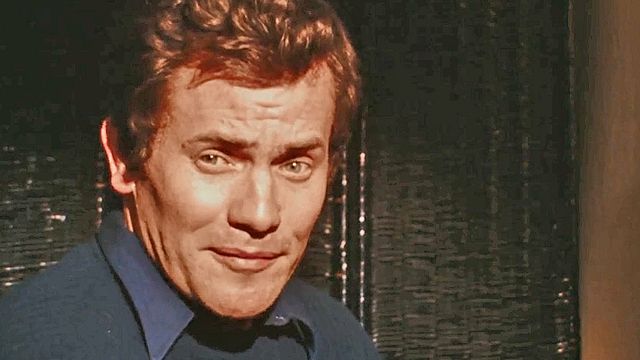 Loin du Vietnam Bande-annonce