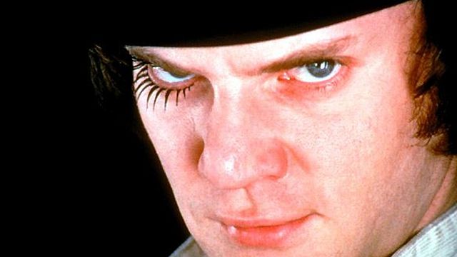 Aujourd'hui, pleins feux sur quatre chefs d'oeuvres de Stanley Kubrick.    "Orange Mécanique";   "2001, l'odyssée de l'espace";   "Eyes Wide Shut";   "Spartacus";   