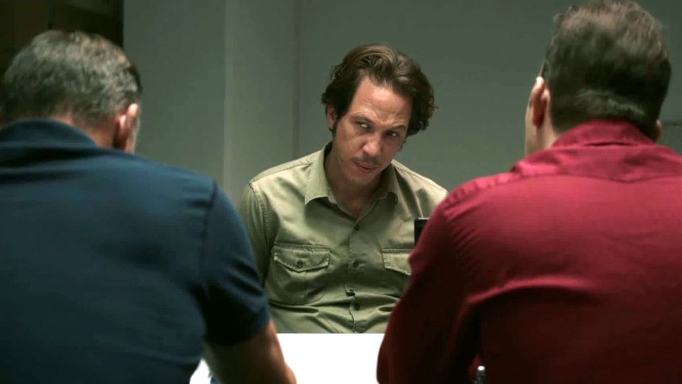 Extrait du film Arrêtezmoi là Arrêtezmoi là EXTRAIT VF "Interrogatoire" AlloCiné