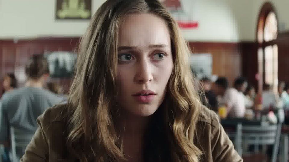 Friend Request Streaming Vostfr Trailer du film Friend Request - Friend Request Bande-annonce VO - AlloCiné