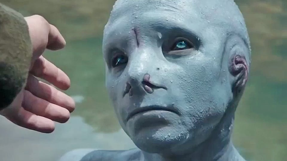 Trailer du film Cold Skin - Cold Skin Bande-annonce VO ...